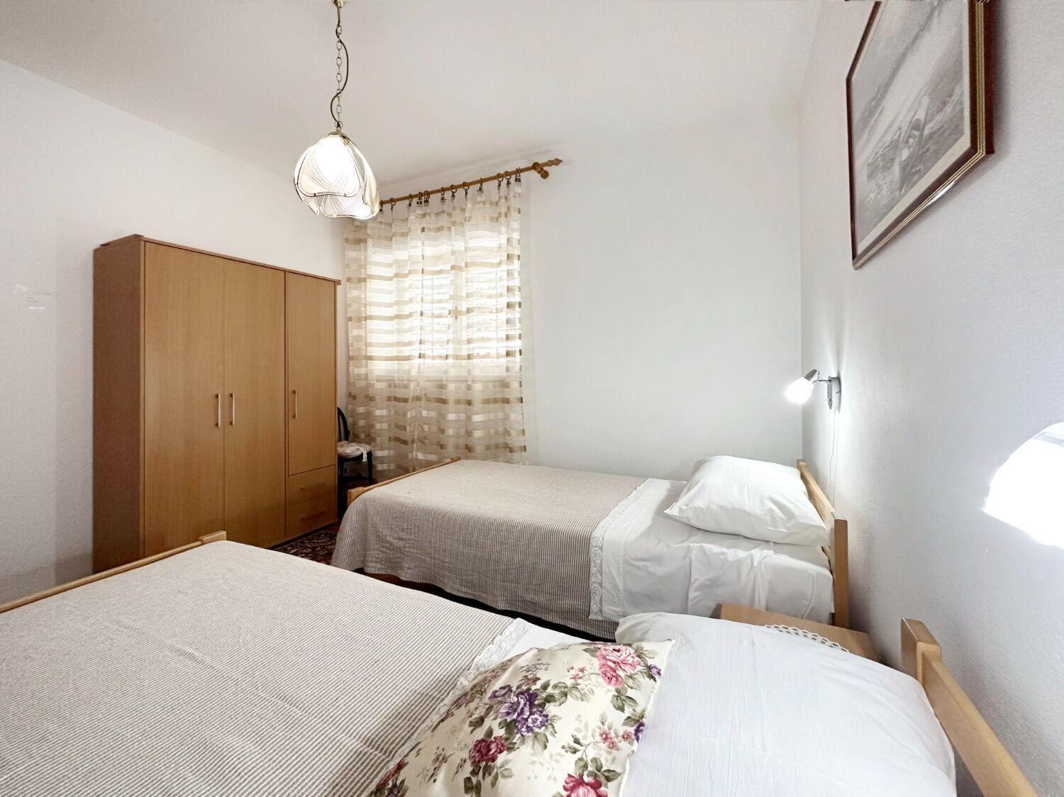 Apartments Mihaela Трогір Екстер'єр фото
