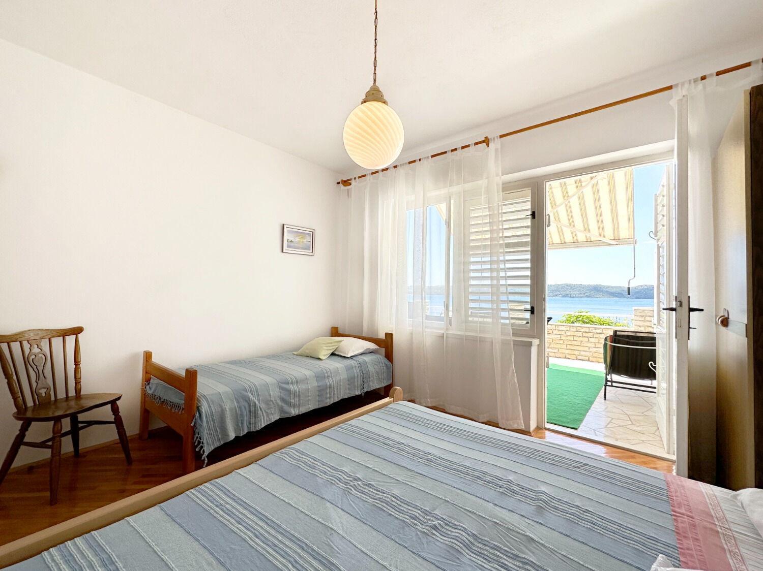 Apartments Mihaela Трогір Екстер'єр фото