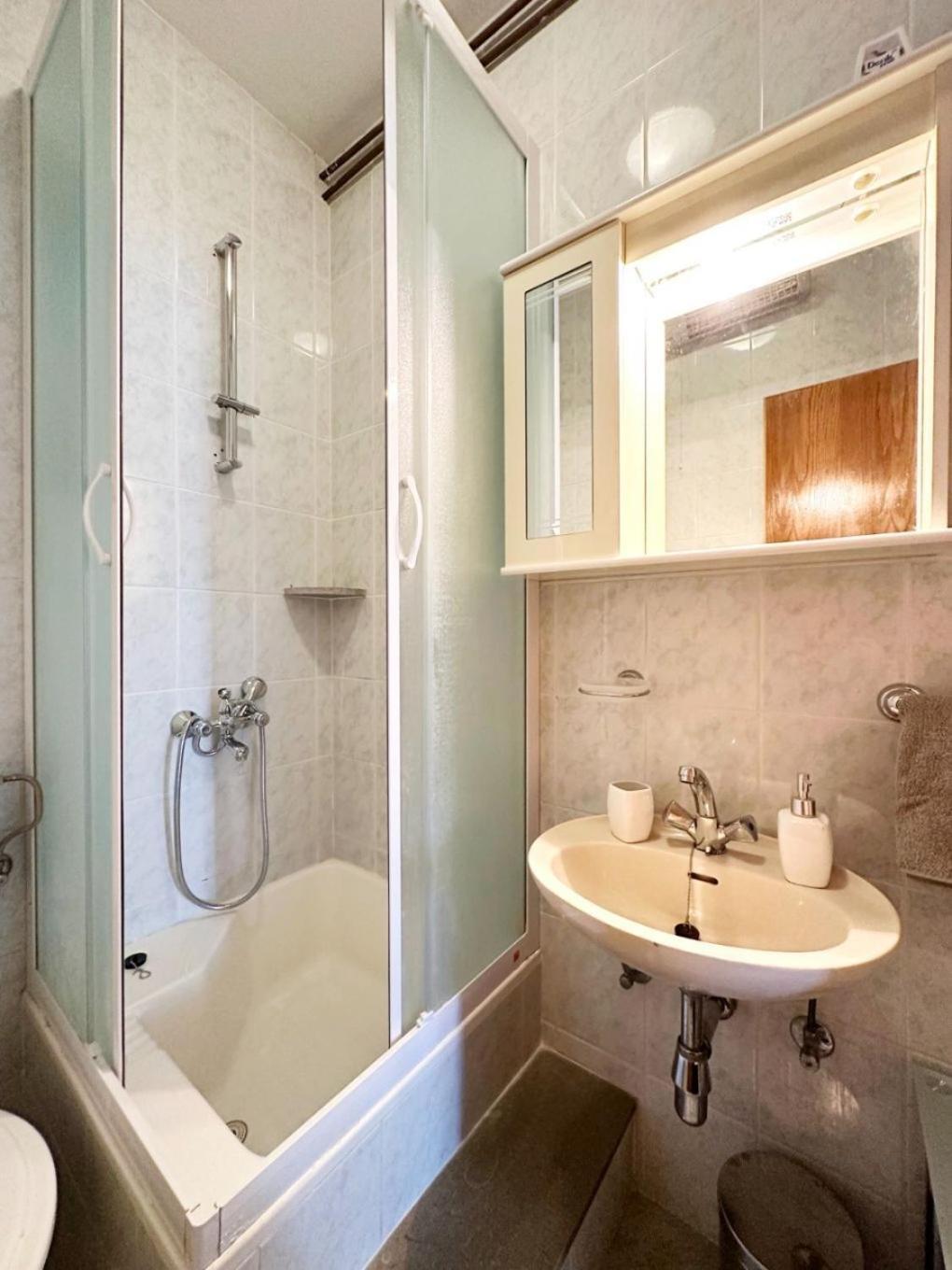 Apartments Mihaela Трогір Екстер'єр фото